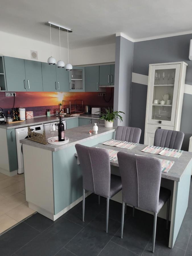 Krisztina Apartman Salgotarjan Exterior foto