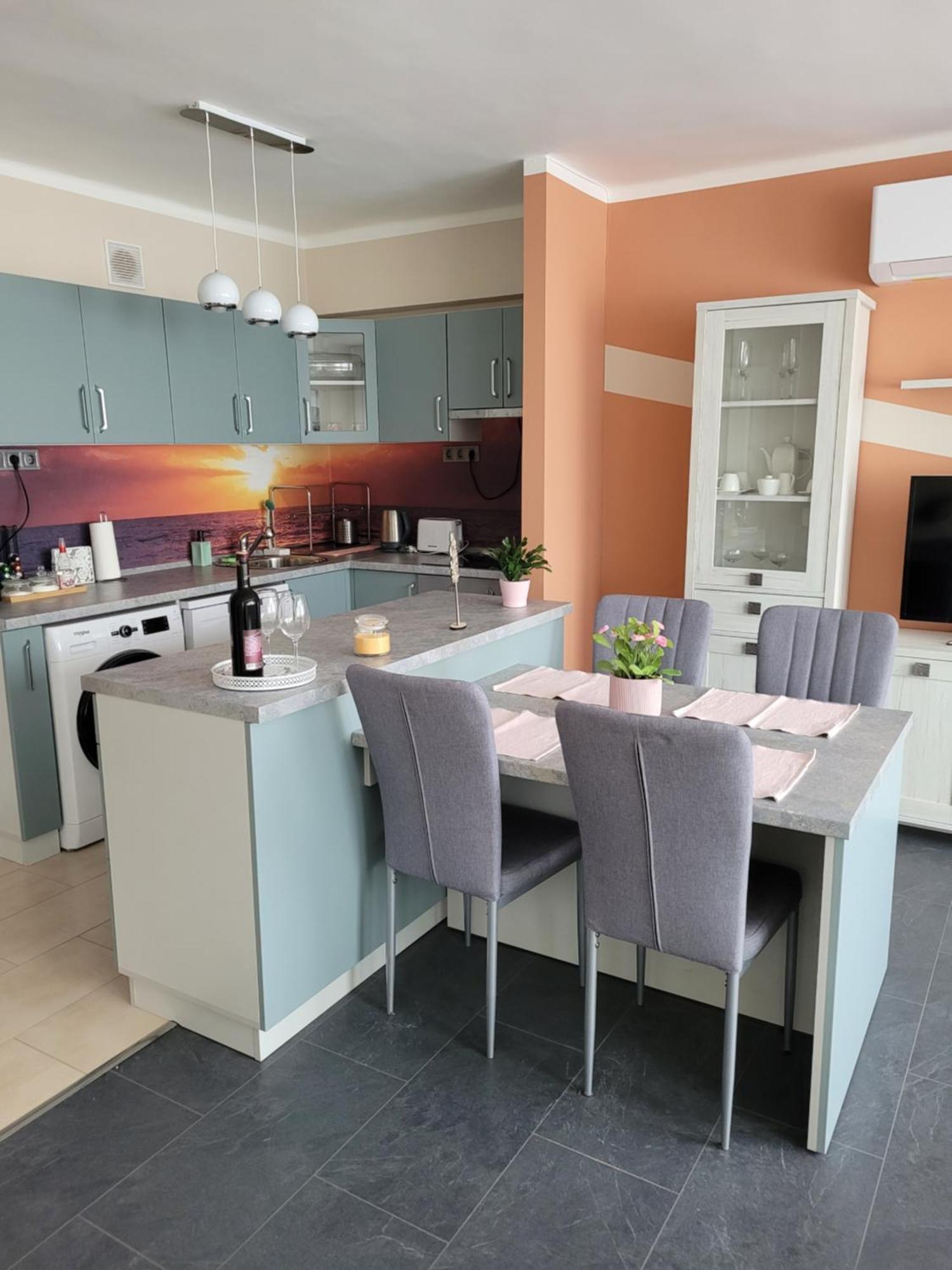 Krisztina Apartman Salgotarjan Exterior foto