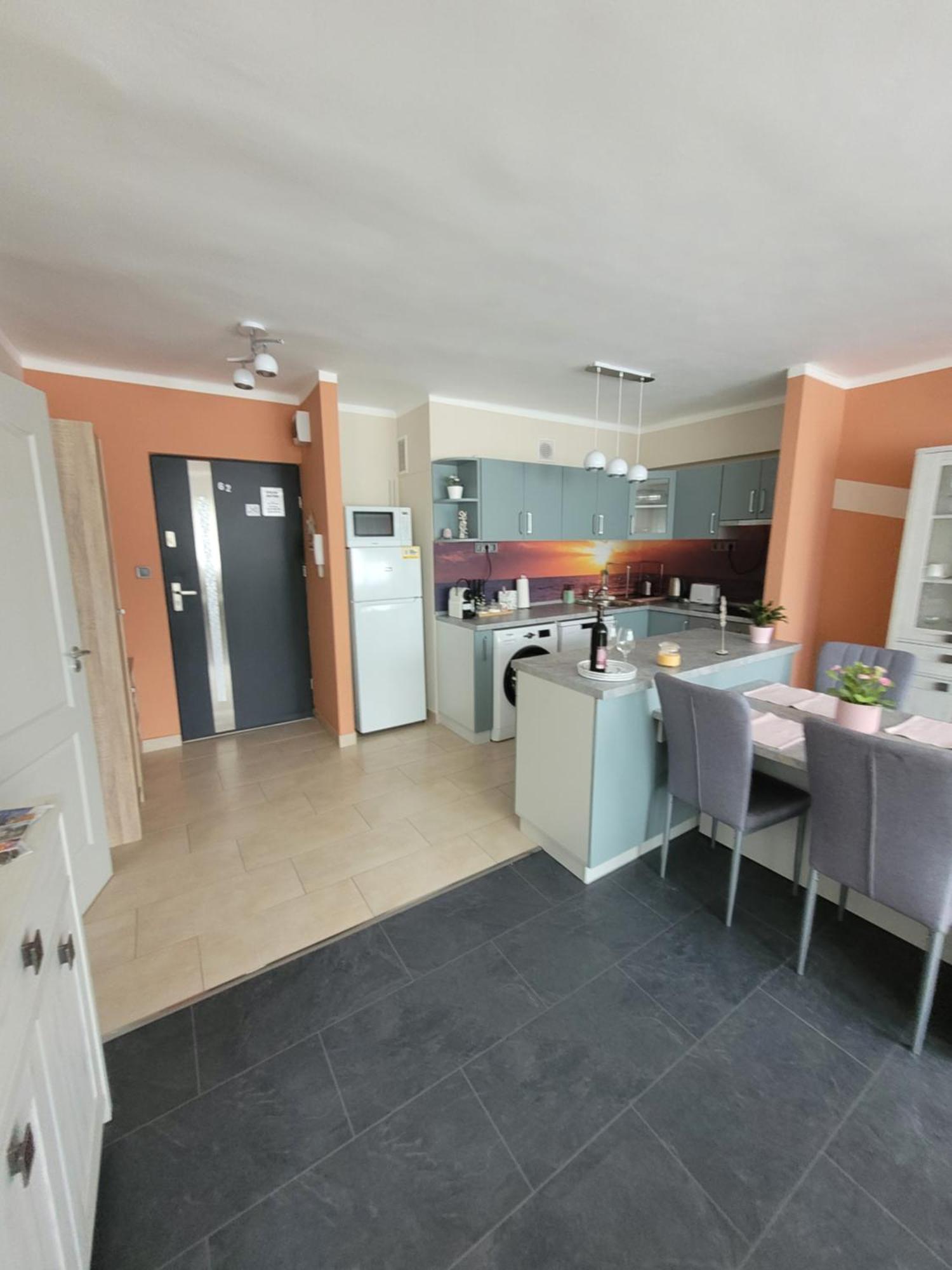 Krisztina Apartman Salgotarjan Exterior foto